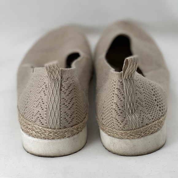 BOBS from Skechers Tan Knit Slip on size 10 - Picture 8 of 14